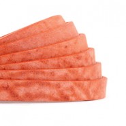 DQ leather flat 5mm Living coral red